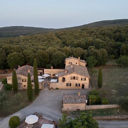 Borgo Gallinaio มอนเตริจโจนี ภายนอก รูปภาพ