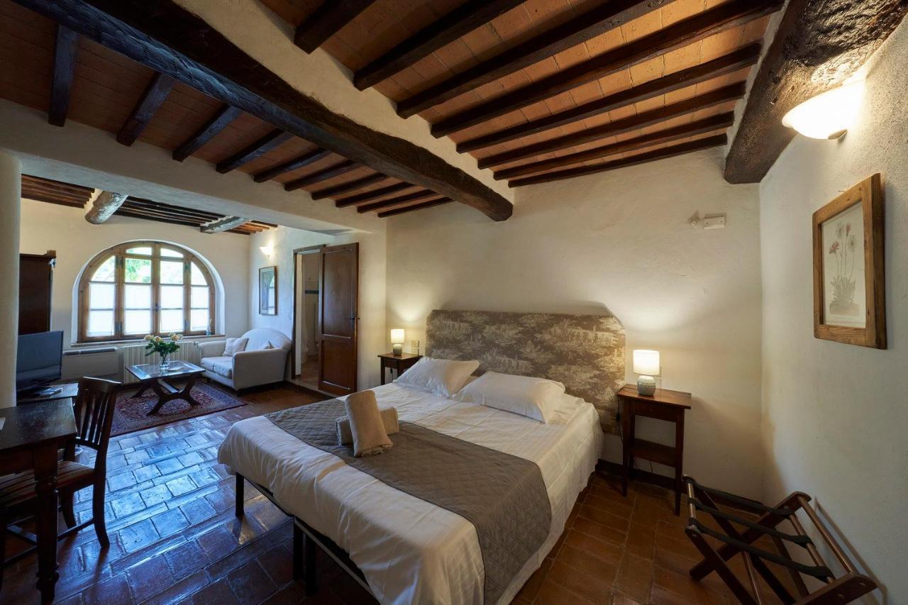 Borgo Gallinaio มอนเตริจโจนี ภายนอก รูปภาพ