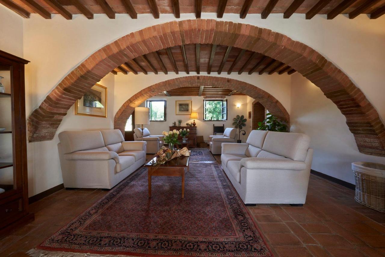 Borgo Gallinaio มอนเตริจโจนี ภายนอก รูปภาพ