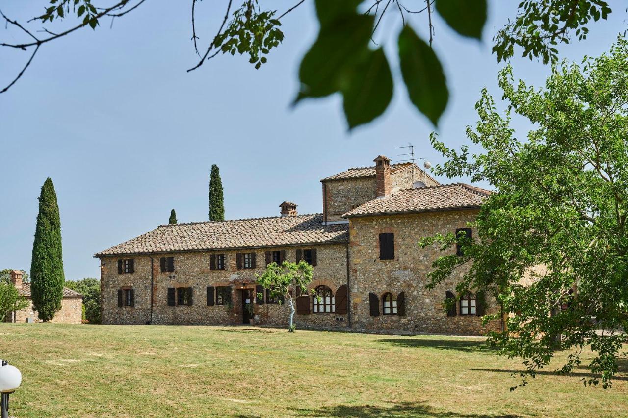 Borgo Gallinaio มอนเตริจโจนี ภายนอก รูปภาพ
