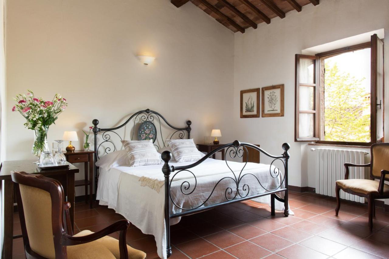 Borgo Gallinaio มอนเตริจโจนี ภายนอก รูปภาพ